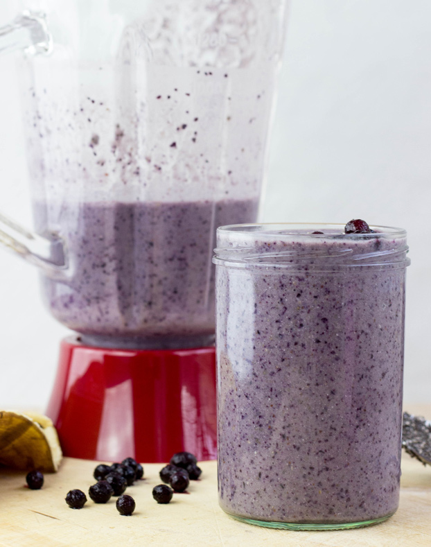 Blueberry-Banana-Protein-Smoothie-2-1.jpg