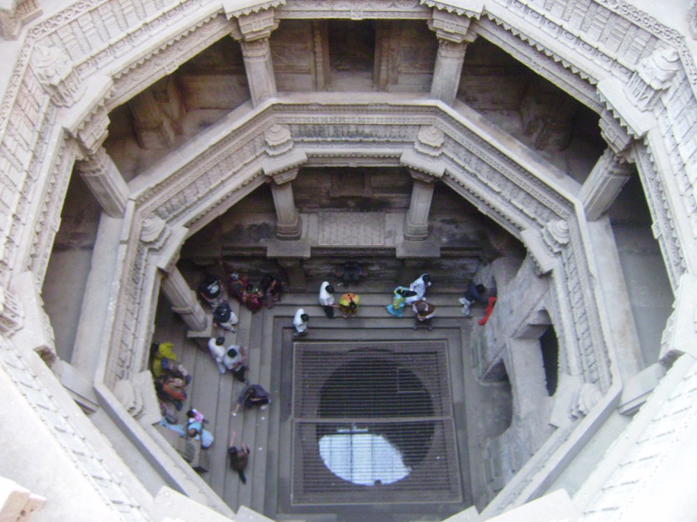 Adalaj-Step-Well.jpg