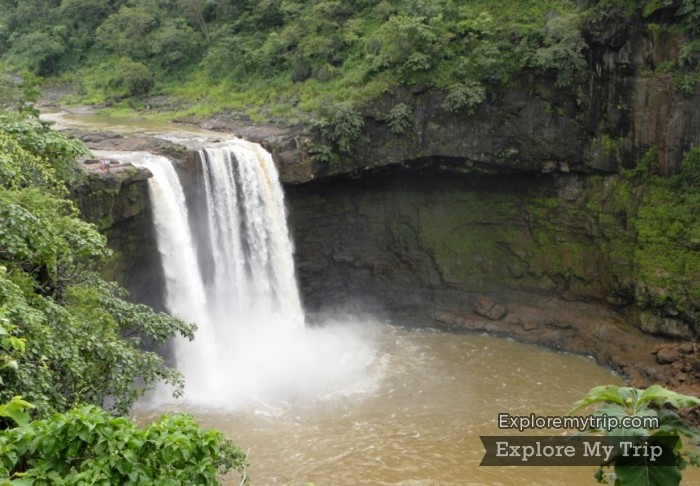 Girmal Waterfalls.jpg